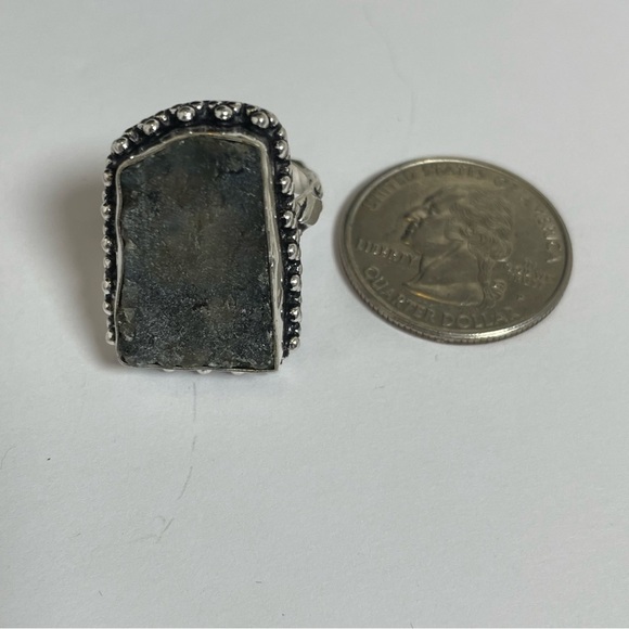 Silver Tone Gray Labrodite Stone Ring Size 8 - Picture 6 of 8